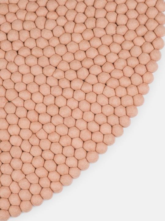 Actual product image Myfelt Merle felt ball rug round (140 x 140 cm)