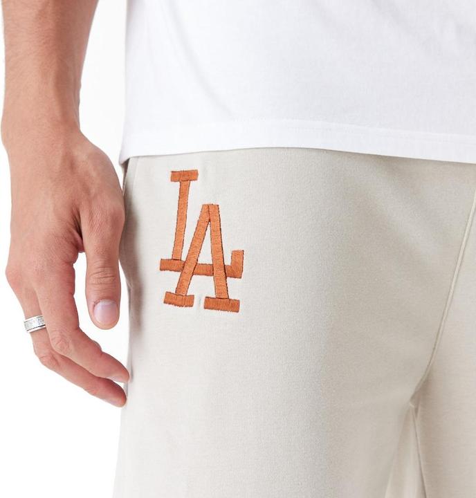 Actual product image New Era Jogger sweatpants Los Angeles Dodgers stone - XXL (XXL)