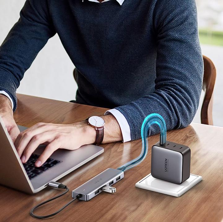 Immagine prodotto Ugreen HUB CM219 35574 con 4 porte USB-A 3.0 e cavo USB-A 3.0 da 1 m - nero (USB-A, 4 Porti)