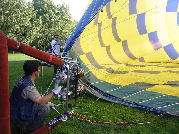 Immagine prodotto Smartbox Giro in mongolfiera con champagne per 2 persone vicino a Reims (2 pers.)