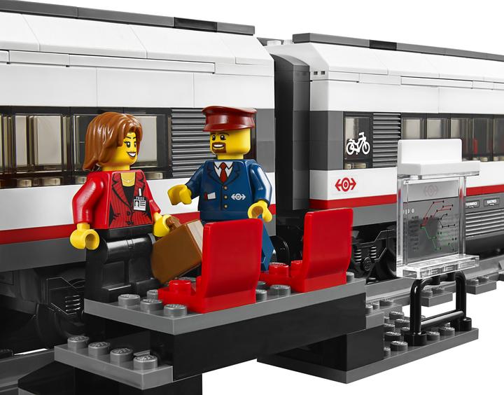 Actual product image LEGO City High Speed Train (60051, LEGO City)