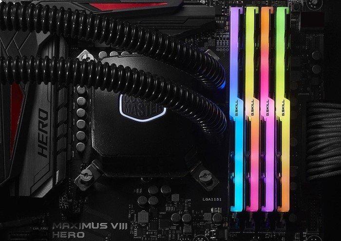 Immagine prodotto G.Skill Trident Z RGB (4 x 8GB, 3000 MHz, DDR4-RAM, DIMM)