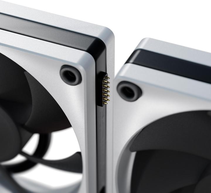 Actual product image Hyte THICC FP12 120MM PWM FAN 3PK + NP (120 mm, 3 x)