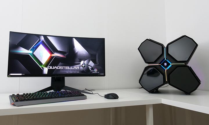 Produktbild Deepcool Quadstellar (ATX, Mini-ITX, E-ATX)