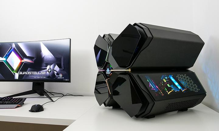 Produktbild Deepcool Quadstellar (ATX, Mini-ITX, E-ATX)
