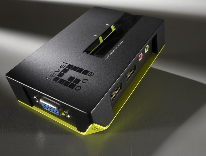 Actual product image LevelOne equip SATA to IDE Converter