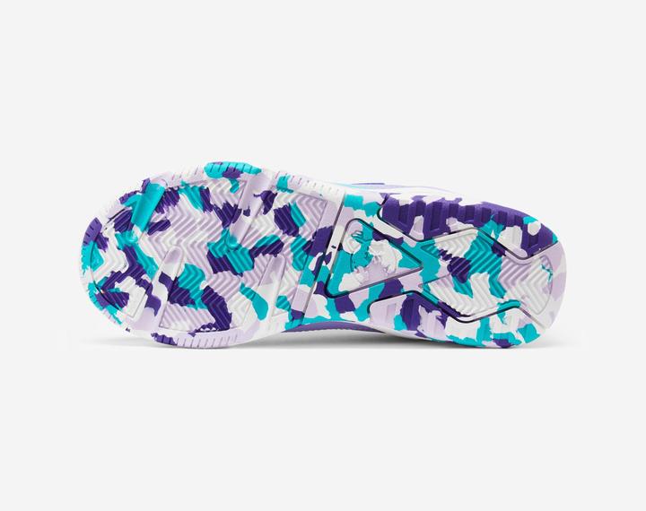 Produktbild Decathlon Fitnessschuhe Kinder robust Multisport - Playventure Yard Sneaker lila/grün (39)