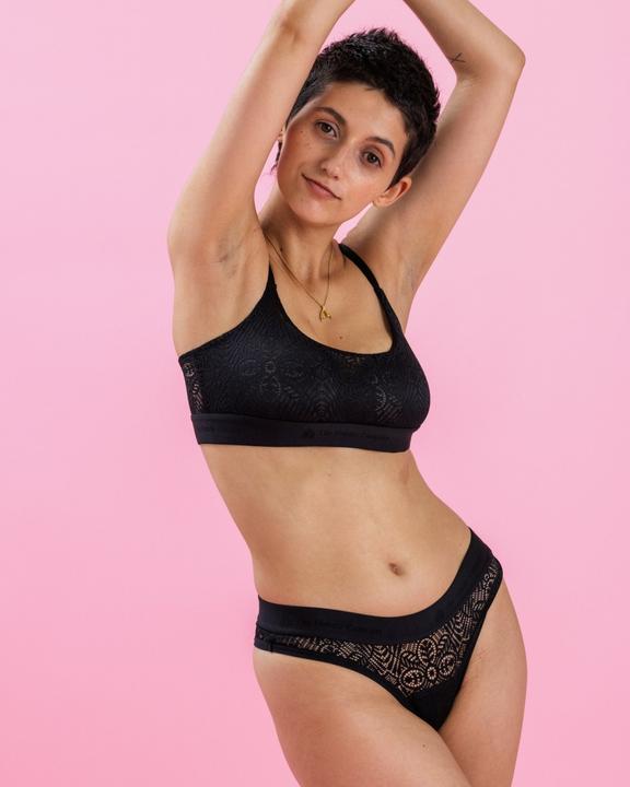 Produktbild The Female Company Brazilian Lace Strong (50)