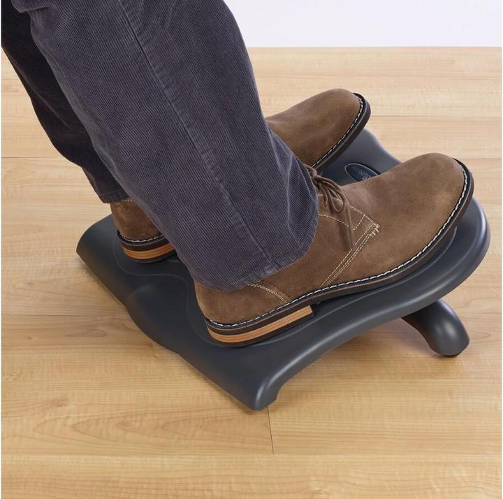 Actual product image Kensington SoleSaver footrest (46 x 35.5 x 11.5 cm)