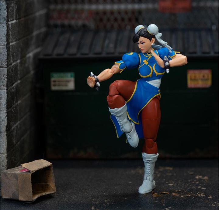 Actual product image Jada Street Fighter II Chun-Li