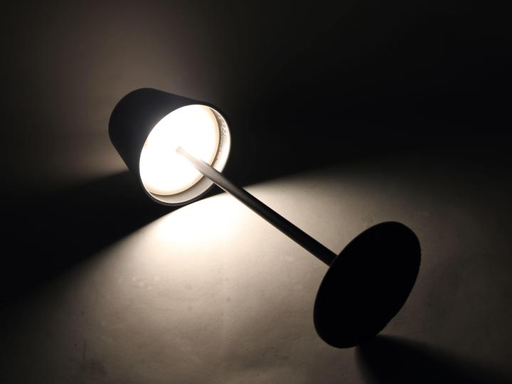 Actual product image DayLite LED-Tischleuchte PBG-1238, 4W, 200lm, RGBW, Akku, schwarz (200 lm)