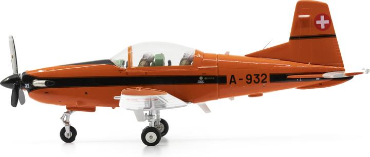 Image du produit Ace Pilatus PC-7 A-932 Peinture d'origine orange