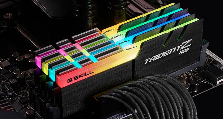 Produktbild G.Skill Trident Z RGB (for AMD) (4 x 8GB, 3200 MHz, DDR4-RAM, DIMM)
