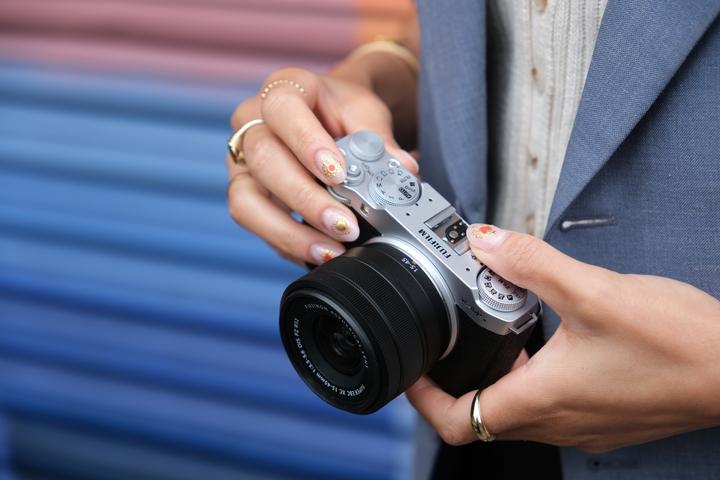 Immagine prodotto Fujifilm X-M5 Corpo (26.10 Mpx, APS-C / DX)