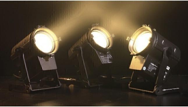 Image du produit Showtec Performer Fresnel Mini DMX (LED)