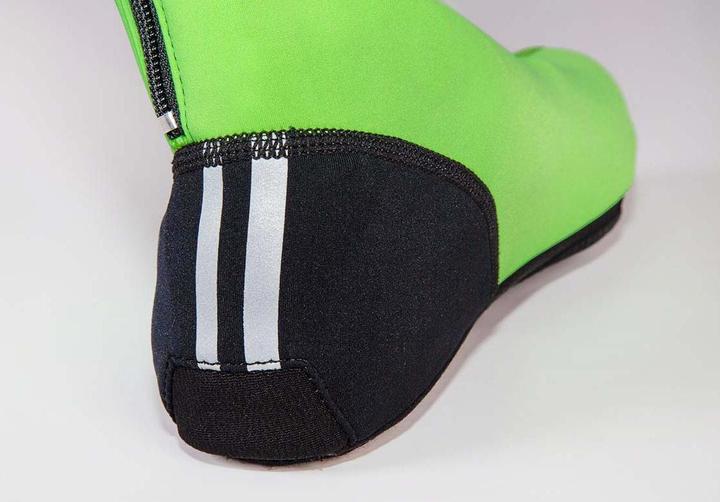 Actual product image Endura Windchill overshoe (L)