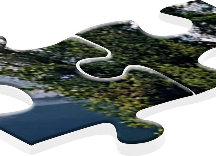 Actual product image Ravensburger Spirit Island Canada (2000 pieces)