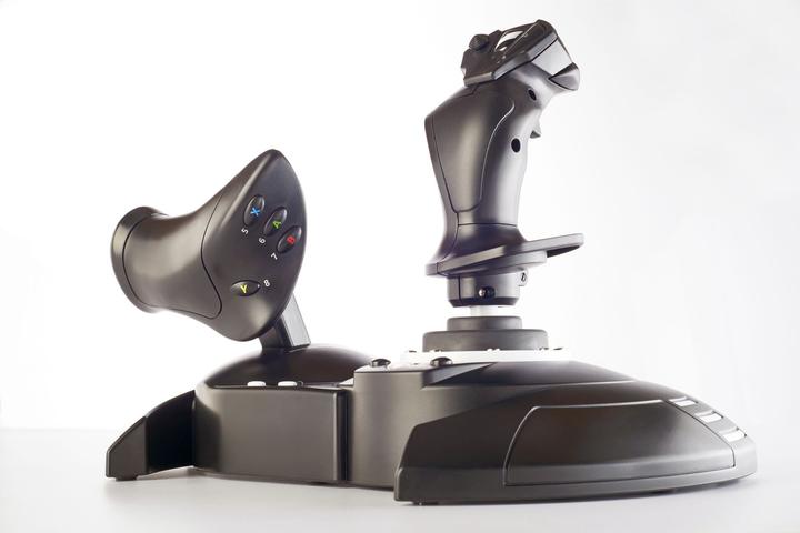 Immagine prodotto Thrustmaster T. Volo Hotas Uno (PC, Xbox One X, Xbox Series X, Xbox One S, Xbox Serie S)