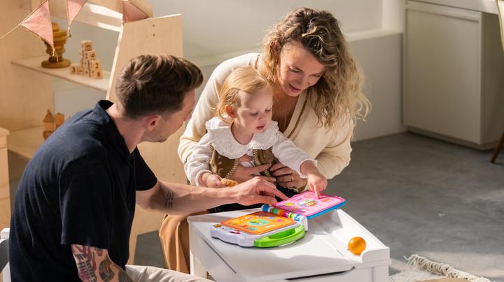 Actual product image VTech My first picture book - My first 100 words (Italian, English)