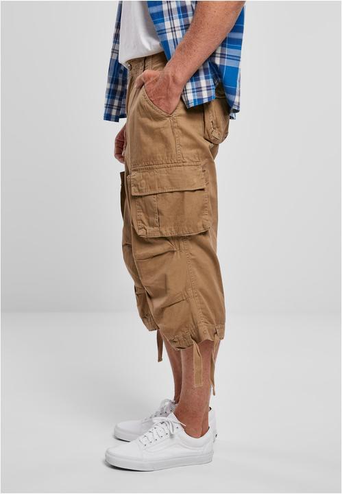 Image du produit Brandit Urban Legend Cargo 3/4 Shorts (4XL)