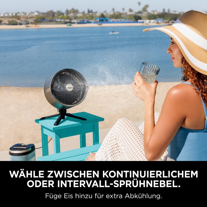 Produktbild Shark FlexBreeze Pro Mist Akku-Ventilator für innen und aussen mit Sprühsystem, tragbarer Sprühtank (57.70 dB)
