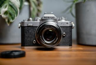 Image du produit Voigtländer Nokton D35mm / 1.2 noir (Nikon Z, APS-C / DX)