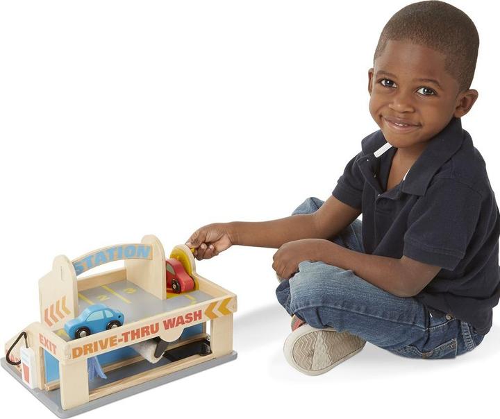 Produktbild Melissa & Doug Tankstelle mit Parkhaus