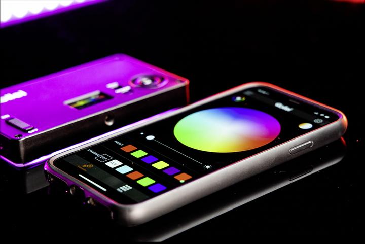 Actual product image Rollei Lumen RGB Pocket (Video light)