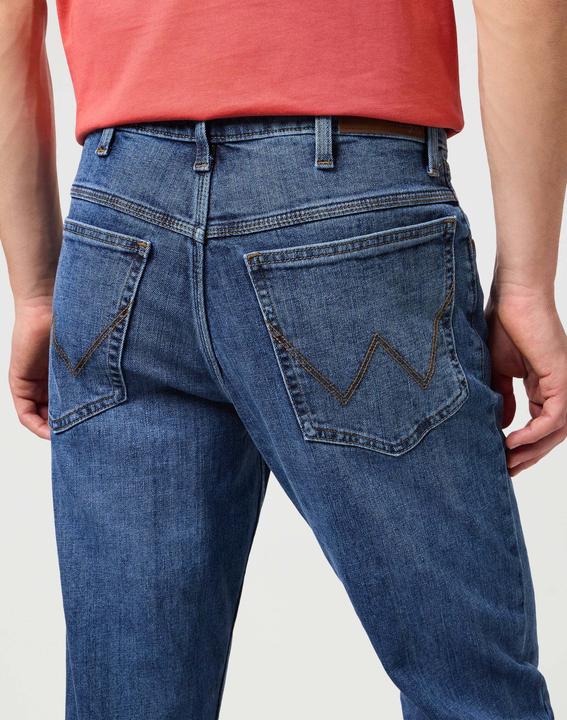 Produktbild Wrangler Jeans Regular Fit Authentic Straight (36)
