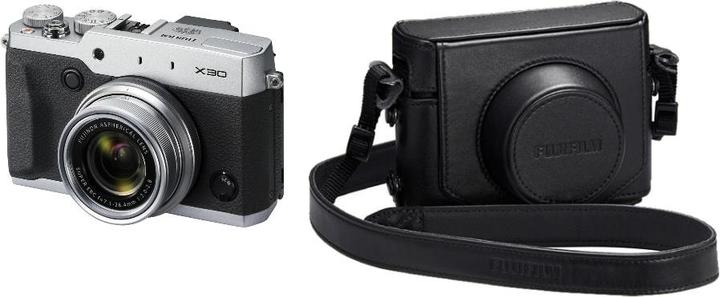 Fujifilm X30 avec étui en cuir