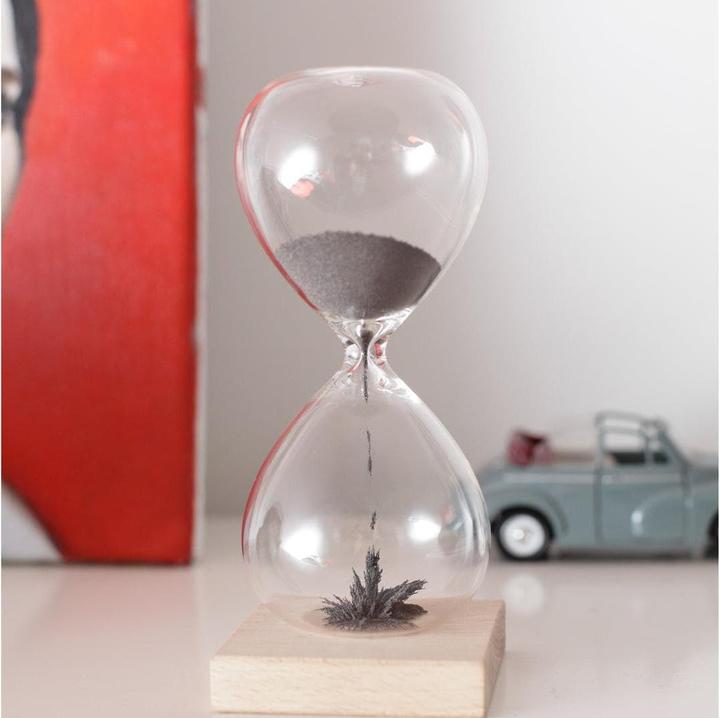Produktbild Kikkerland Besondere Sanduhr (ø 7 x 16 cm)