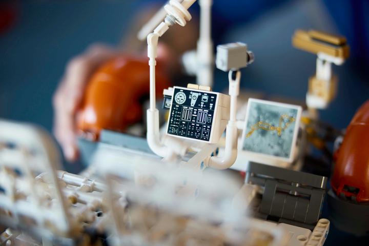 Immagine prodotto LEGO Veicolo roving lunare (LRV) Apollo della NASA (42182, LEGO Technic)