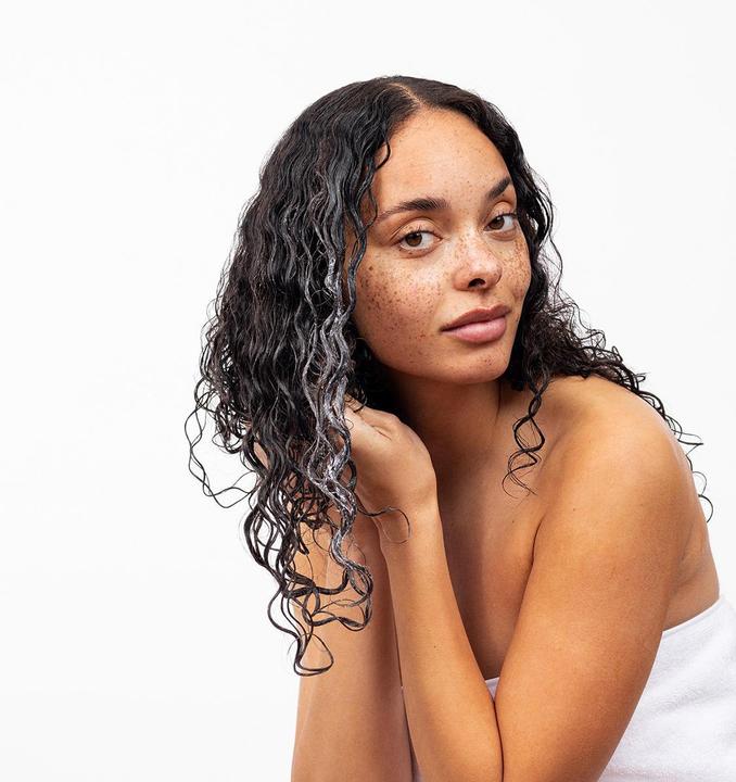Produktbild Maria Nila Coils & Curls Oil in Cream (Körpercreme, 100 ml)