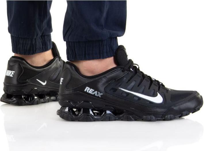 Produktbild Nike Reax 8 TR Mesh - 50138 (41)