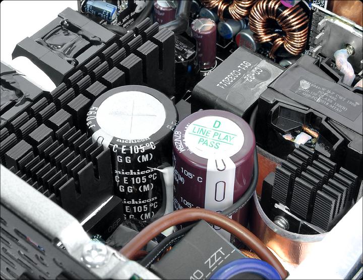 Produktbild Thermaltake ToughPower PF1 (850 W)