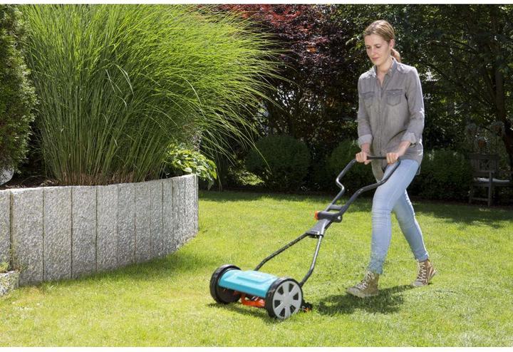 Produktbild Gardena Classic 330 (Manuell)