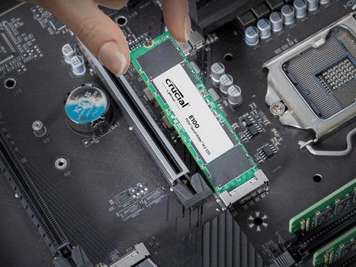 Actual product image Crucial E100 (1024 GB, M.2 2280)