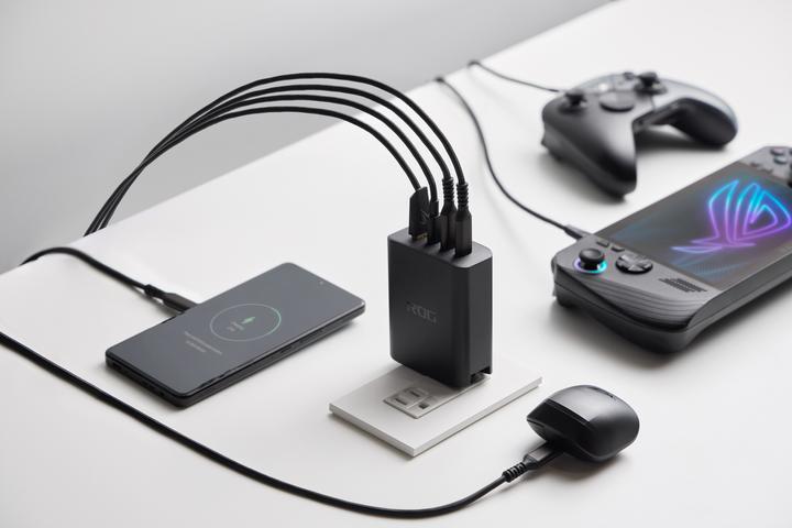 Actual product image ASUS AC140-01 3C1A CHARGER/BK/EU+UK//TYPE-C/20PCS (140 W)
