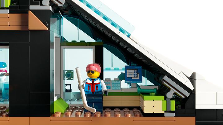 Produktbild LEGO Wintersportpark (60366, LEGO City)