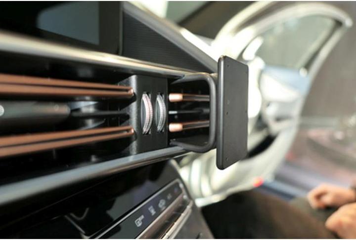Produktbild Brodit ProClip Mercedes Benz EQC Bj. 20
