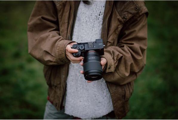 Actual product image Samyang AF 35mm F1.4 P Sony E (Sony E, full size)