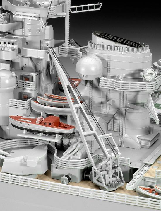 Actual product image Revell Bismarck