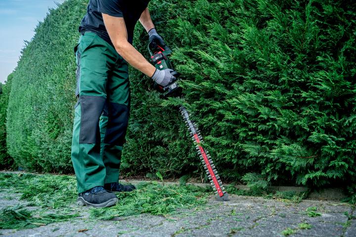 Produktbild Metabo HS 18 LTX BL 55 (Akkuheckenschere)