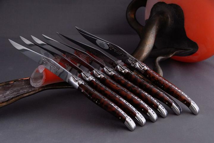 Laguiole en Aubrac Steak knife snake wood. (6 Piece, Knife)