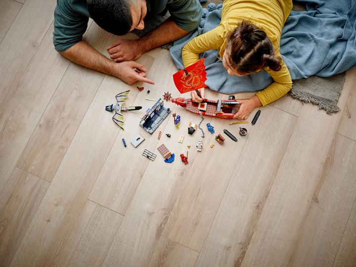 Produktbild LEGO Flug mit dem Ninja-Flugsegler (71749, LEGO Ninjago)