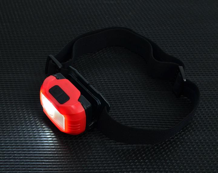 Actual product image Awtools BLACK LINE DUOBEAM CREE LED 3xAA Headlamp