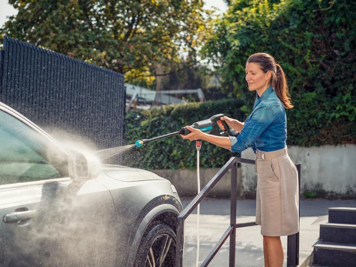 Produktbild Gardena AquaClean (Akkubetrieb)