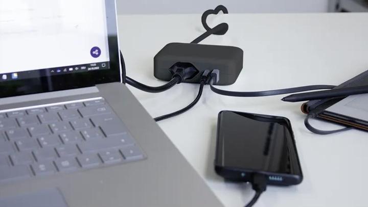 Produktbild Steffen Ladestation IQ (3 x, USB-A, USB-C, Typ 13, 1.50 m)