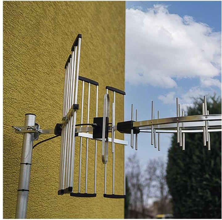 Actual product image Emos Outdoor antenna EM-29U5G, PROFI, 0-200 km, DVB-T2, LTE/4G/5G filter (DVB-T / -T2)