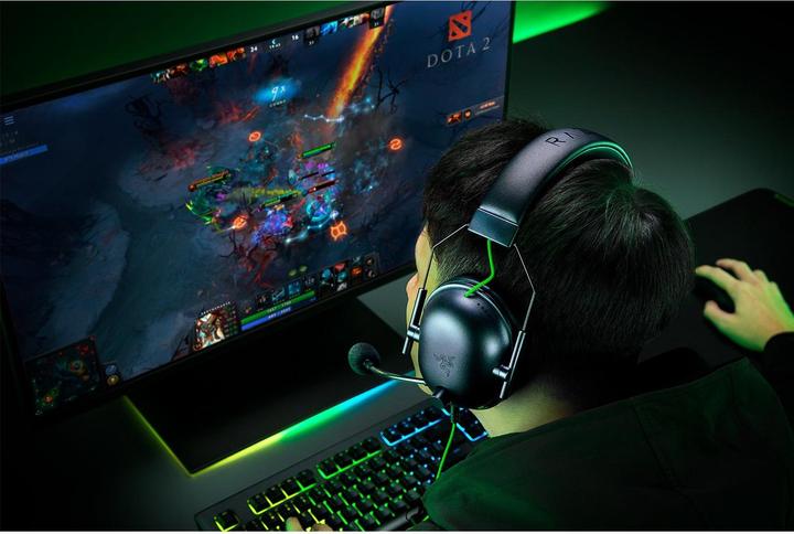 Actual product image Razer Blackshark V2 X (Cable, Wireless)